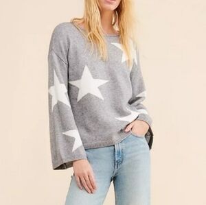 Stellah Star Pullover Cozy Warm Sweater GRAY w White Stars Bell Sleeves